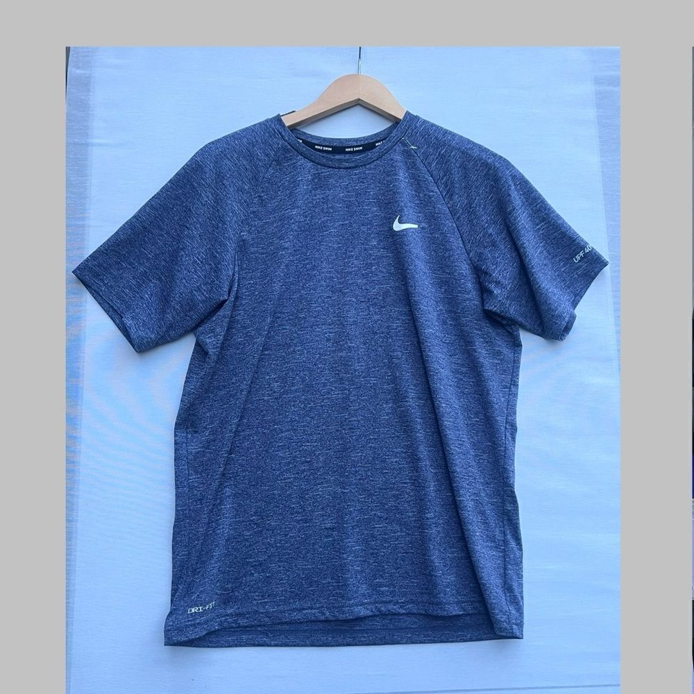 Nike Swim Shirt Men's  Dri-FIT UPF 40+ S /S Medium Training Crew